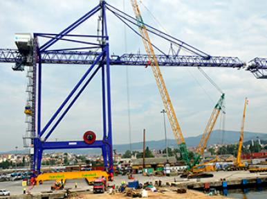 Portunus - Crane in Derince Port - Container Crane Assembly
